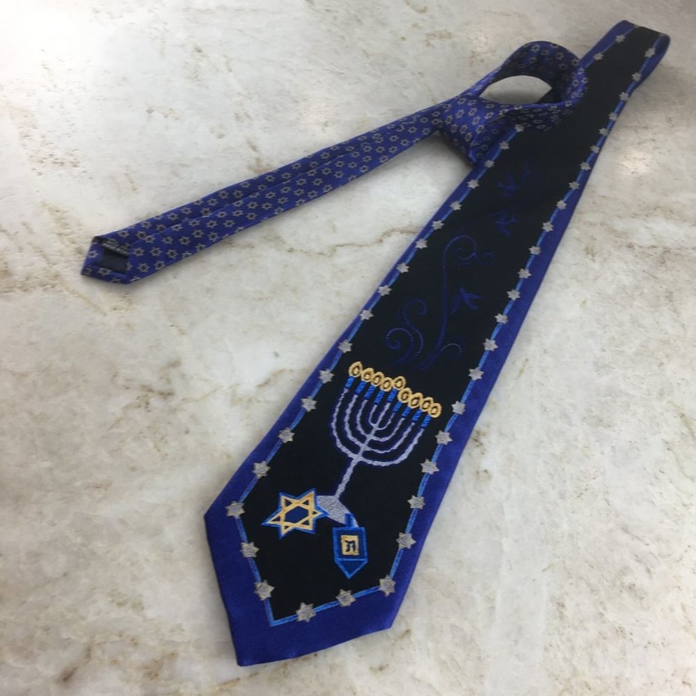WILD TIES SILK TIE